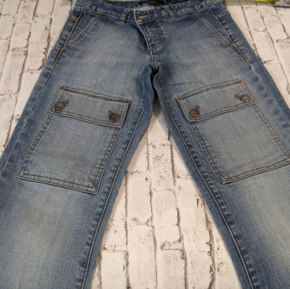 Capri Jeans by Banana Republic - Picture 3 of 5